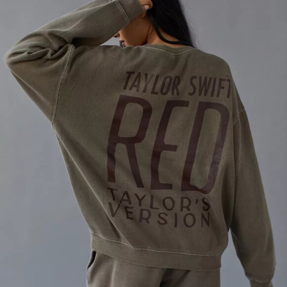 NWT Red TV Taylor's Version Sweatshirt Size M